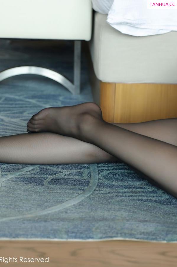 Evelyn艾莉  [XiuRen]高清写真图 2022.09.27 No.5649 Evelyn艾莉第46张图片
